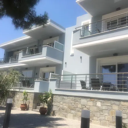 Apartament Isalos Néa Péramos