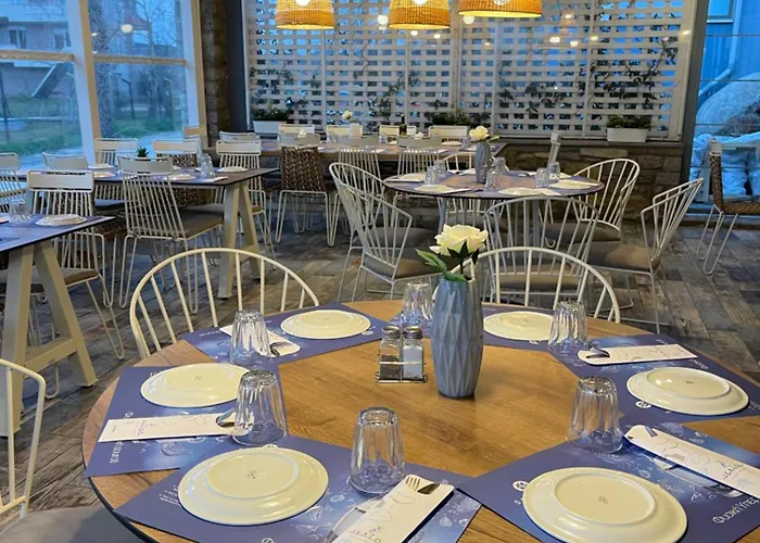 Isalos Апартаменты