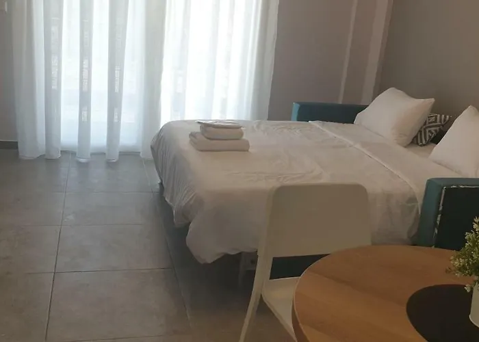 Isalos Апартаменты *