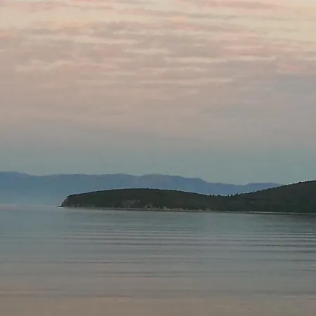 Διαμέρισμα Isalos *