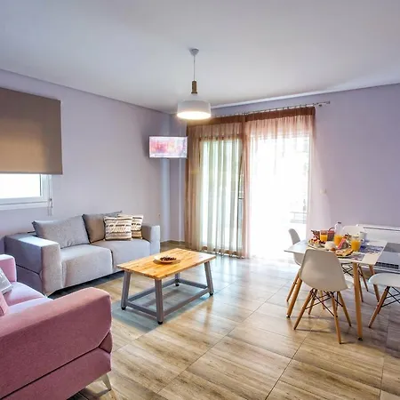 Isalos Apartment Néa Péramos