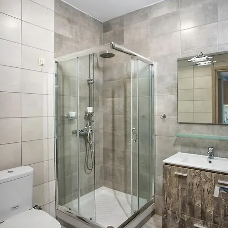 Apartment Isalos Néa Péramos