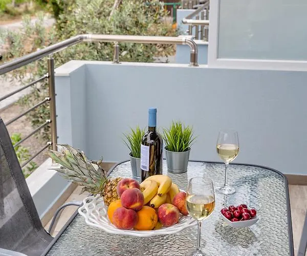 Isalos Appartement Néa Péramos